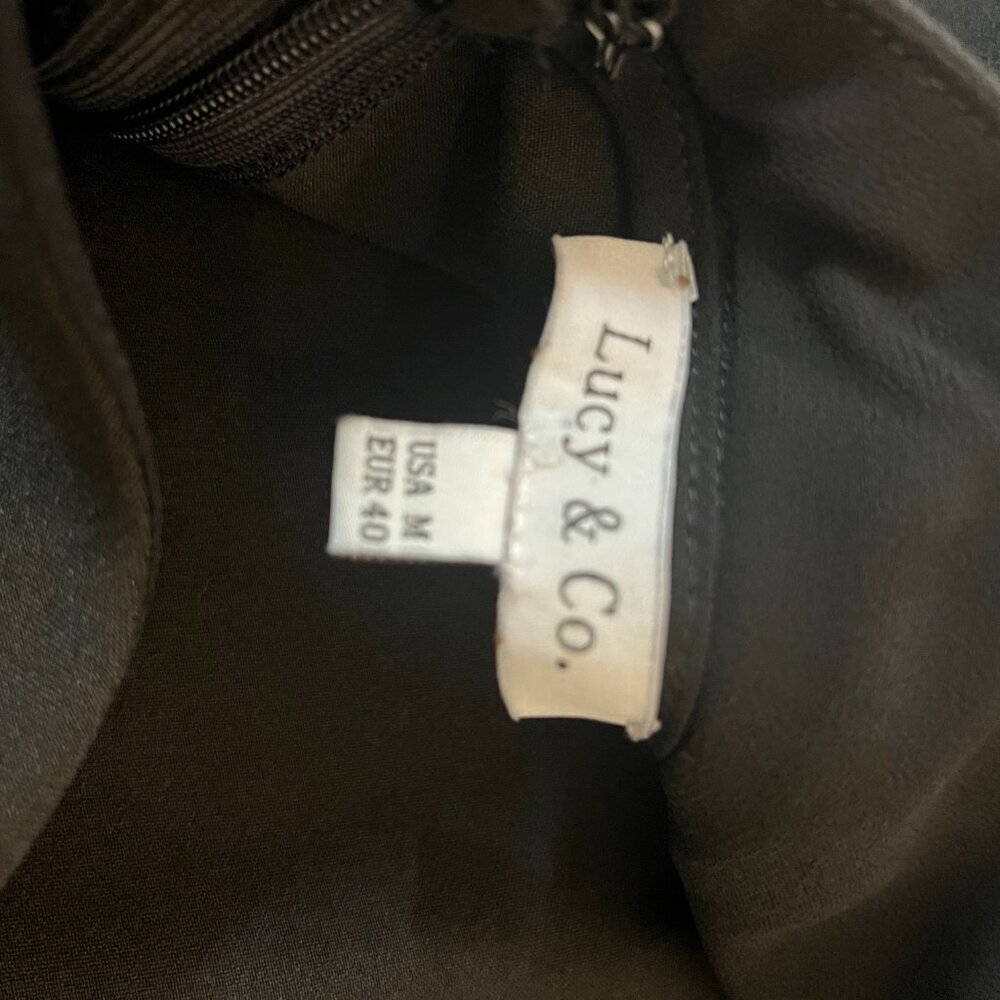 Lucy & Co Black V-Neck Dress Size M With Cute Back - Picture 3 of 10